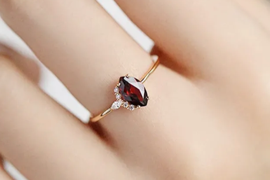 Garnet Ring